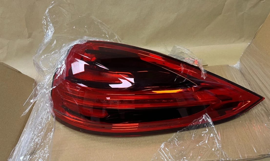 Cayenne 958.2 Tail Light