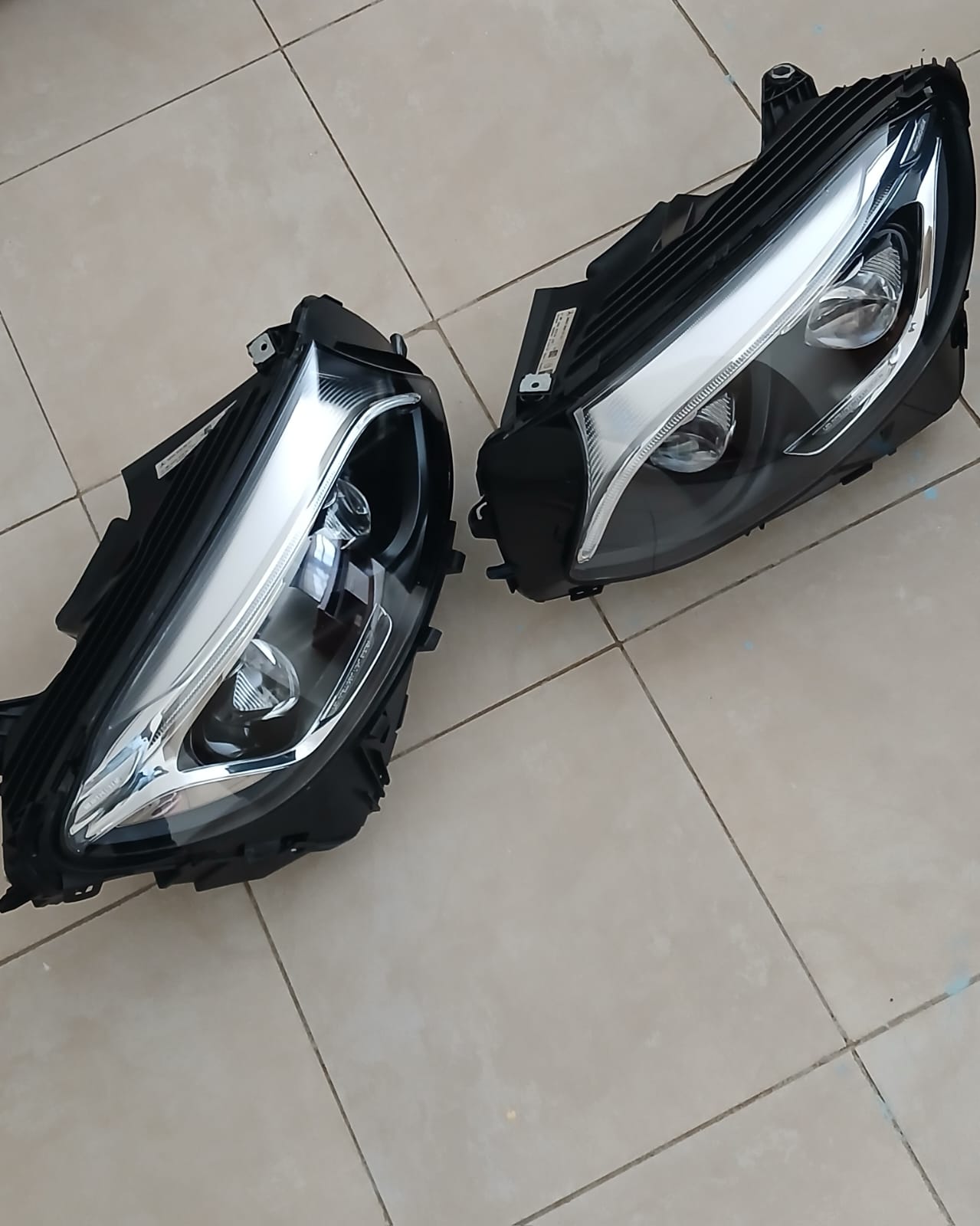 W253 GLC Multibeam Headlights